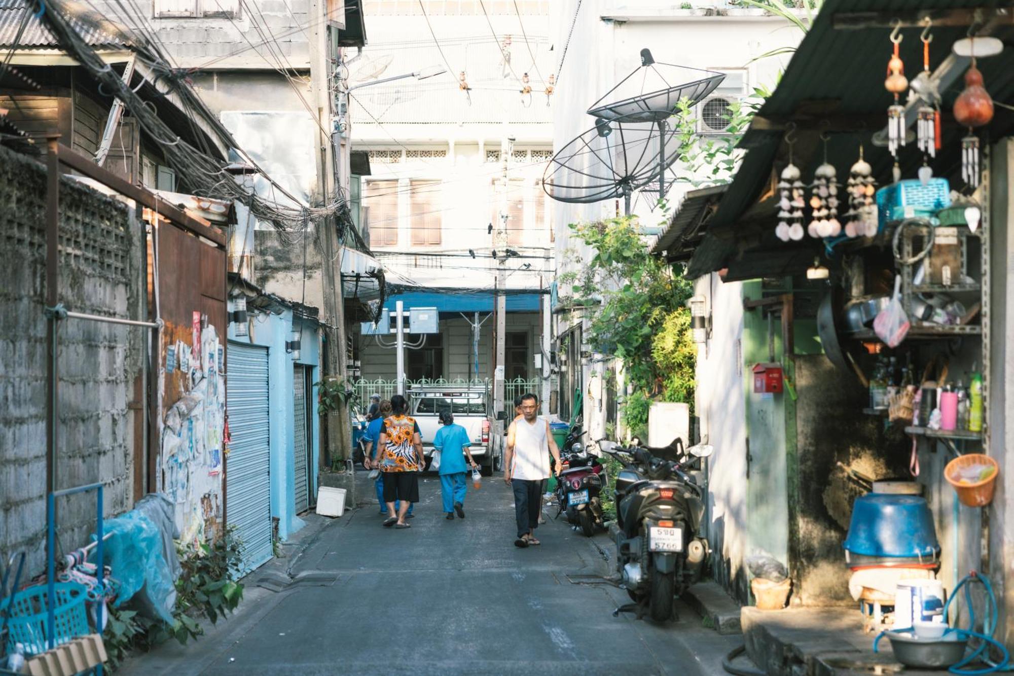 C'House Bangkok Hostel Buitenkant foto